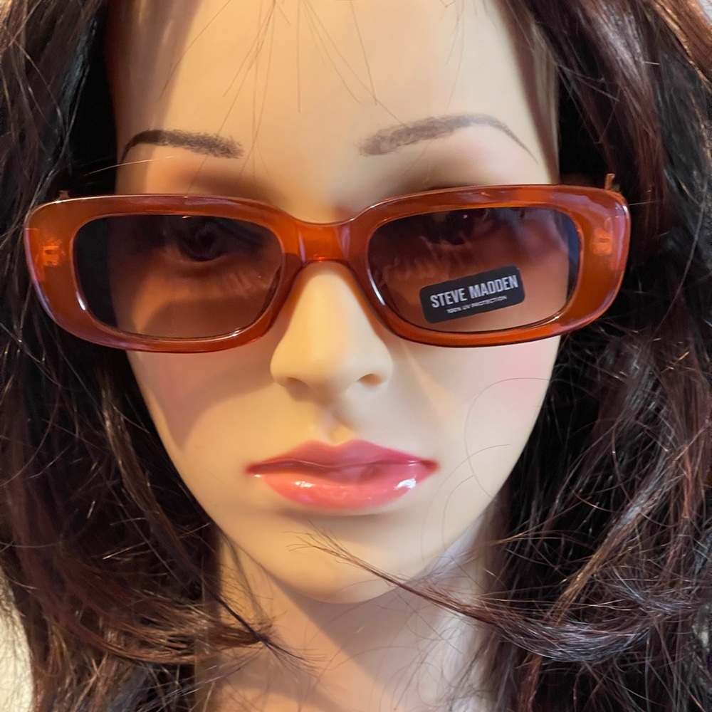 STEVE MADDEN Felicia 100%UV Tortoise Rectangular Sunglasses 51-21-138